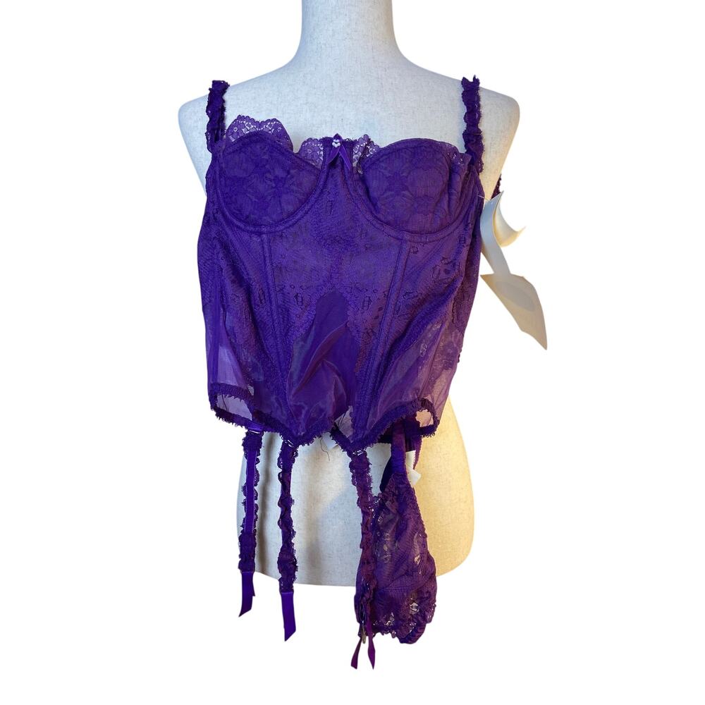 Lover's Lane Lady Marlene ,‎ corset, garter, panties set